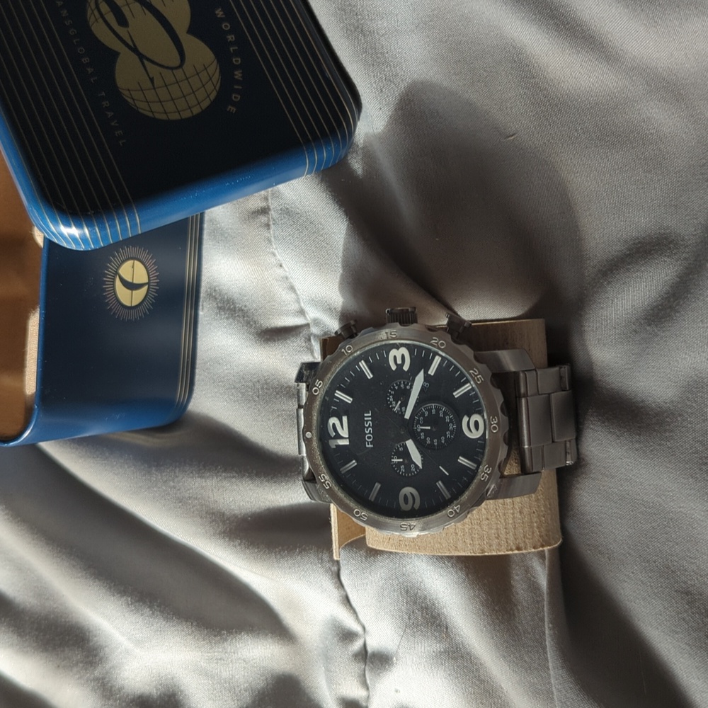 Fossil watch with box